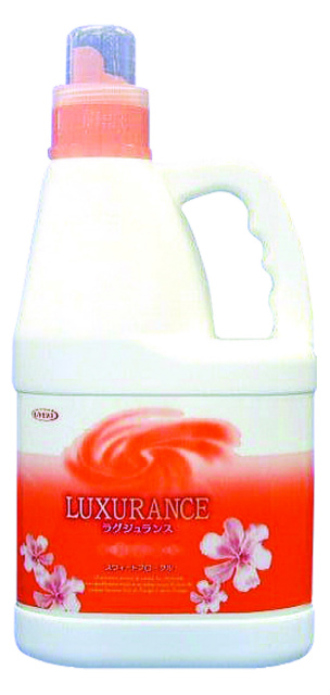 Luxurance 2L#ラグジュランス　2L　(衣類用　柔軟仕上げ剤)